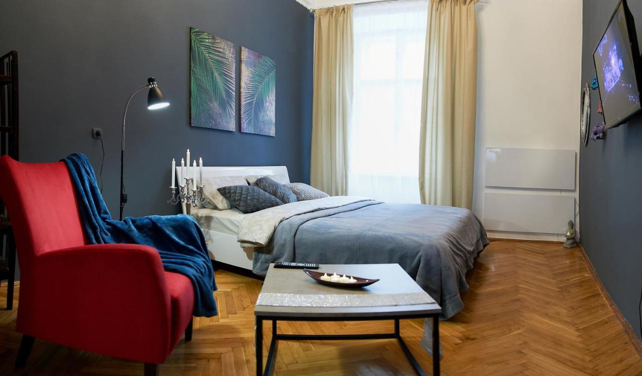 Stylish Apartments In The Center ลวีฟ ภายนอก รูปภาพ